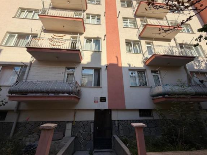 KÜTAHYA MERKEZ'DE 108 M² 3+1 SATILIK DAİRE